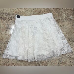 NWT Hollister White Lace Skater Skirt Size Large
